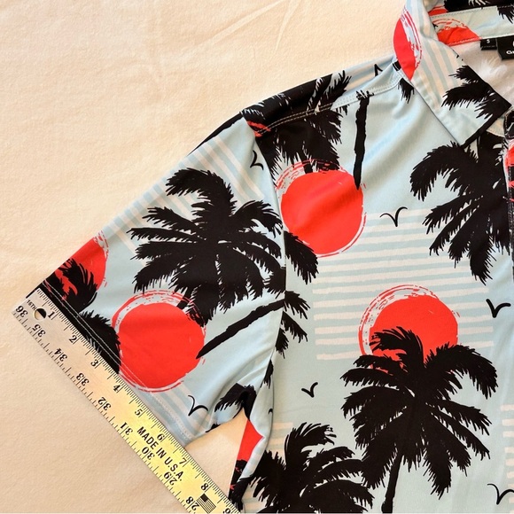 Green Side Men’s Golf Polo Size Small Vacation Vibes! EUC - Picture 6 of 7